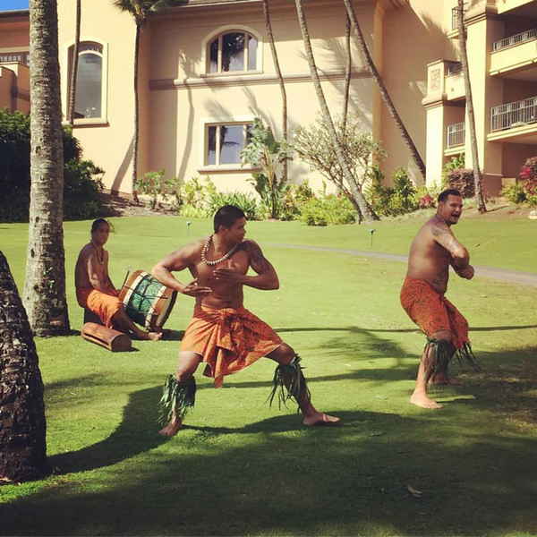 Hawaiian entertainment for parties performing at a private outdoor event | Altus Entertainment