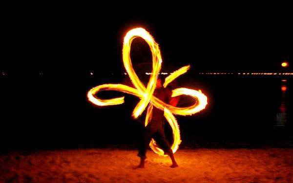 Hula Hoop Artists Florida | Altus Entertainment