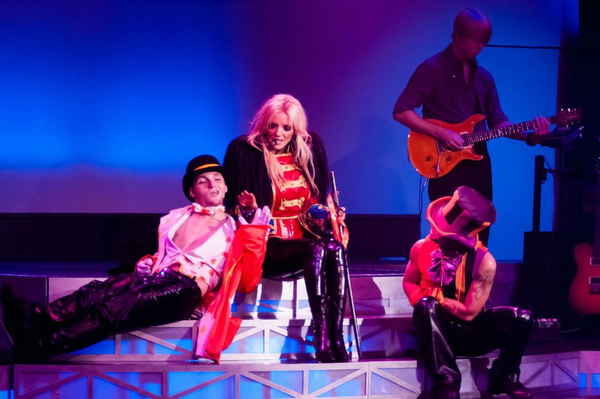 Britney Spears impersonator for events performing Circus while onstage alongside male dancers | Altus Entertainment